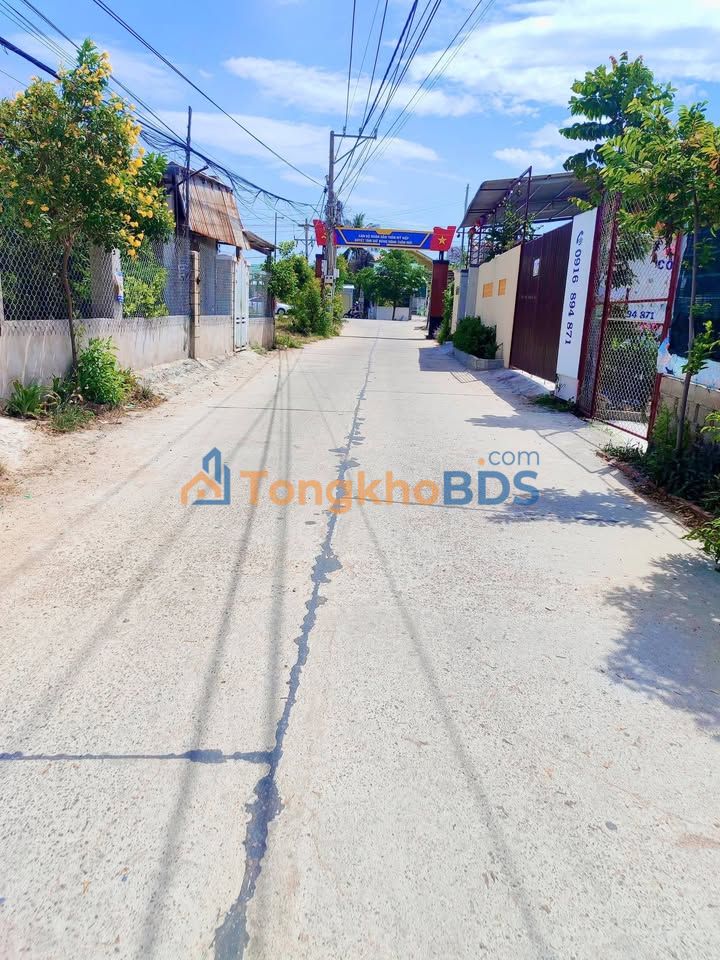 Đất nền Vĩnh Hải Ninh Thuận 243m² giá 2 tỷ - Sổ đỏ chính chủ