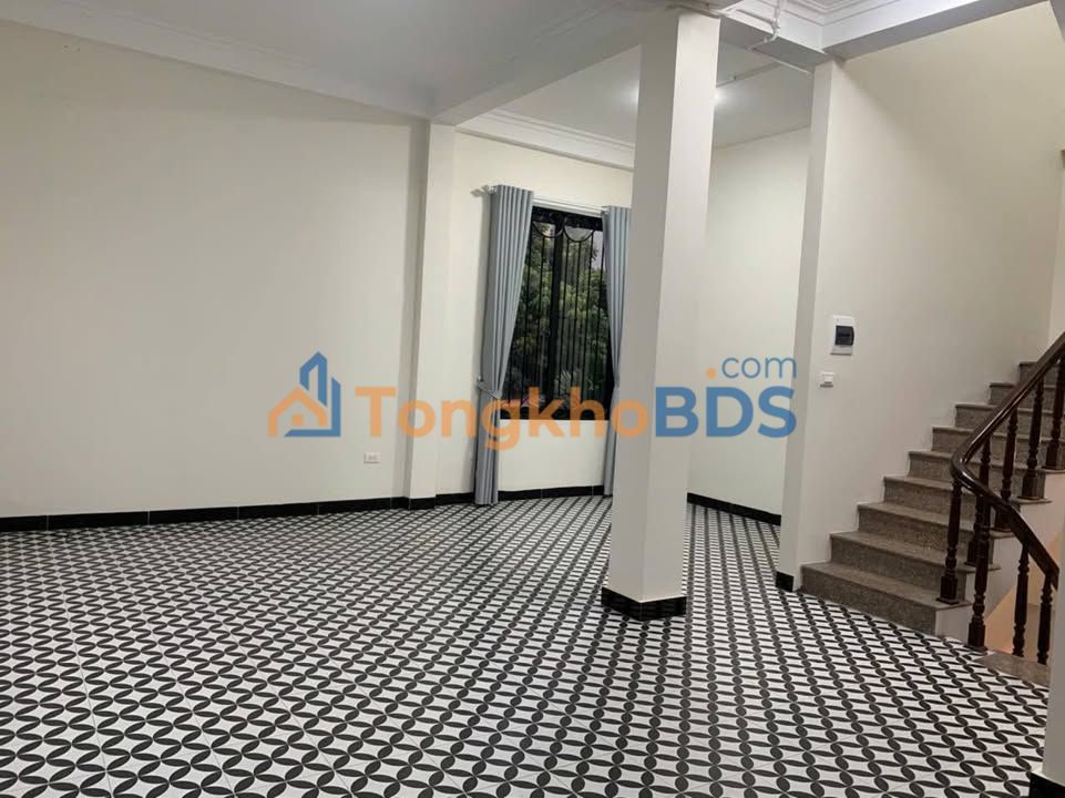 Nhà cho thuê La Khê 55m² 12 triệu - Ô tô vào tận nhà