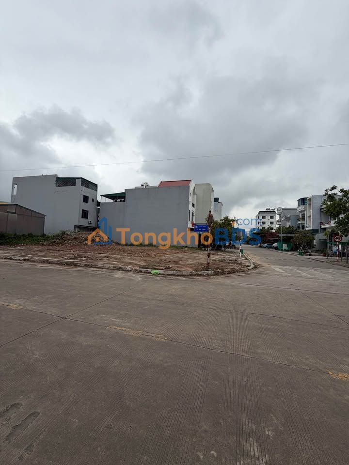 Nhà riêng Nguyễn Chí Phương Hạ Long 86m² 3 tỷ - Chính chủ gấp