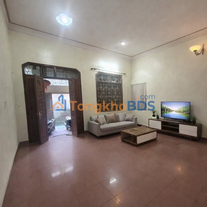 Bán nhà Sài Đồng Long Biên 75m² giá 7.57 tỷ - Sẵn sàng ở ngay!