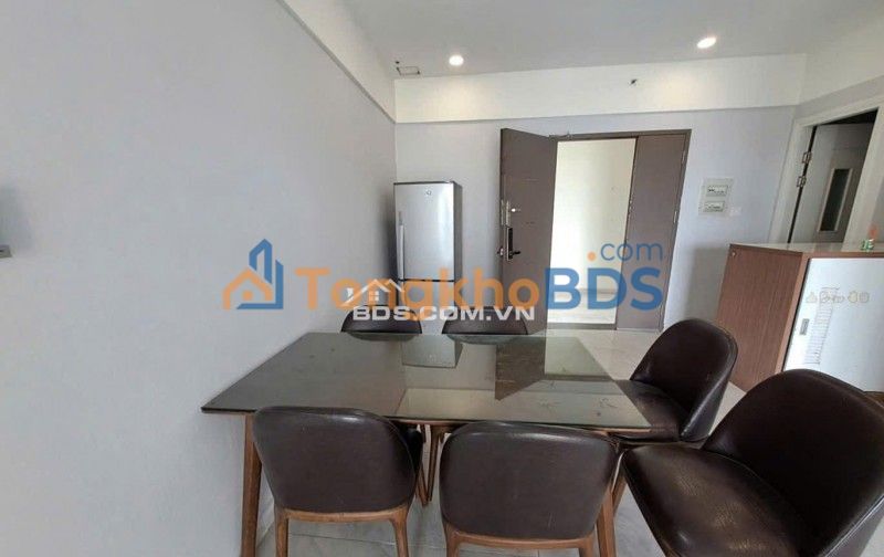 Căn hộ Screc Tower Q3 107m2 giá 14tr5 - Bàn giao ngay