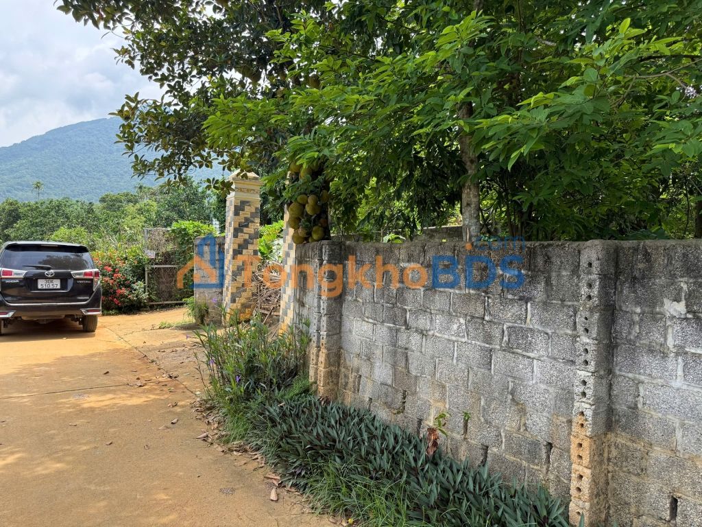 Nhà nghỉ dưỡng Ba Vì 967m² giá 2.27 tỷ - Chính chủ bán