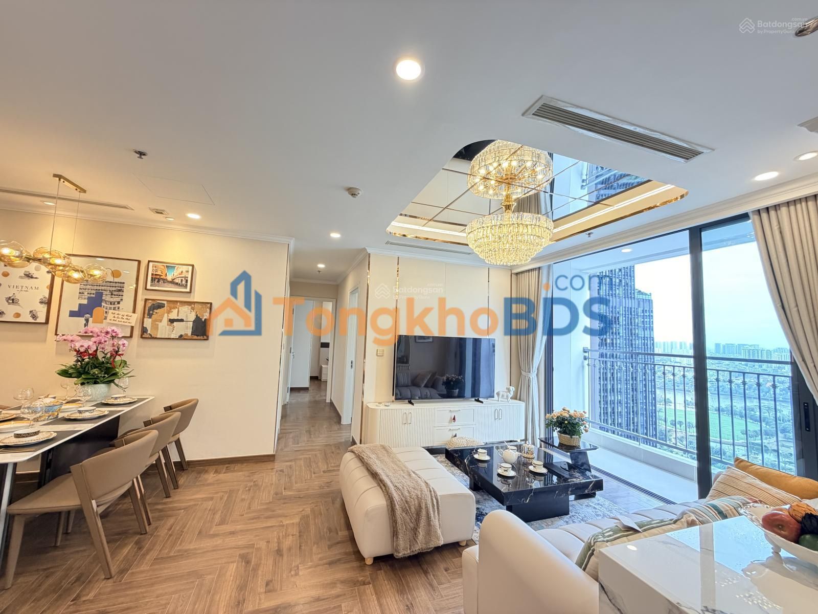 Căn hộ Vinhomes Central Park 80m² 22 triệu - View đẹp