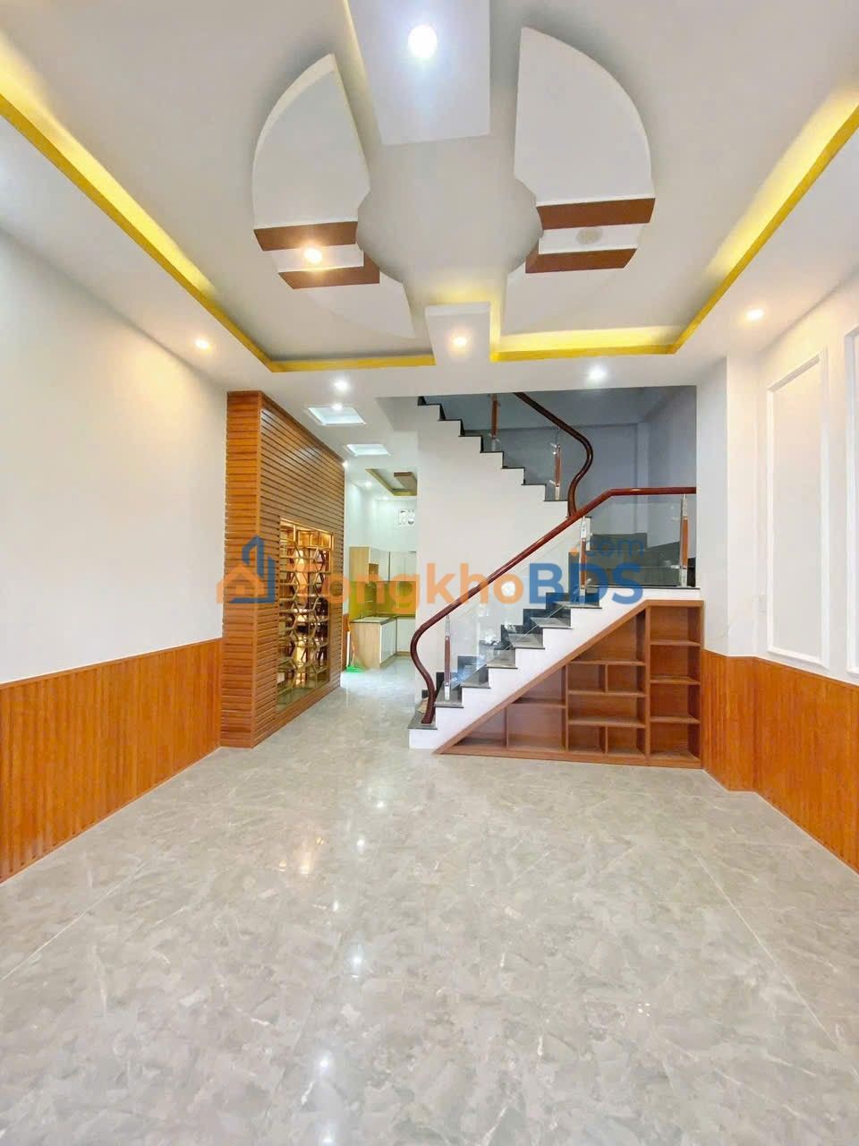 Nhà cho thuê Ninh Kiều 165m² 12 triệu/tháng - Ô tô vào tận nhà