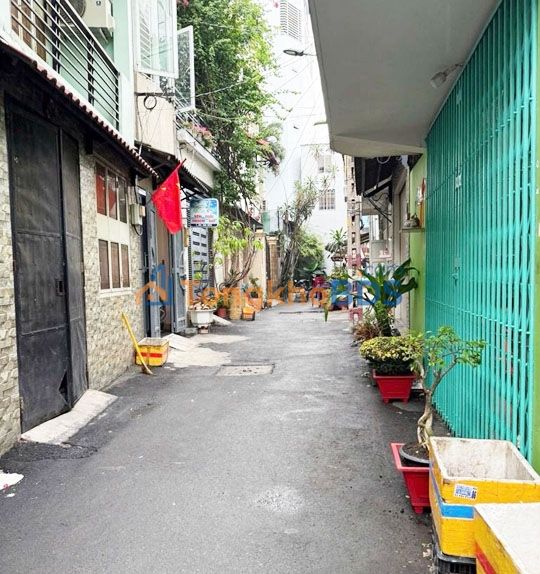 Nhà Trần Văn Quang 42m² 5.5 tỷ - Sẵn sàng ở ngay