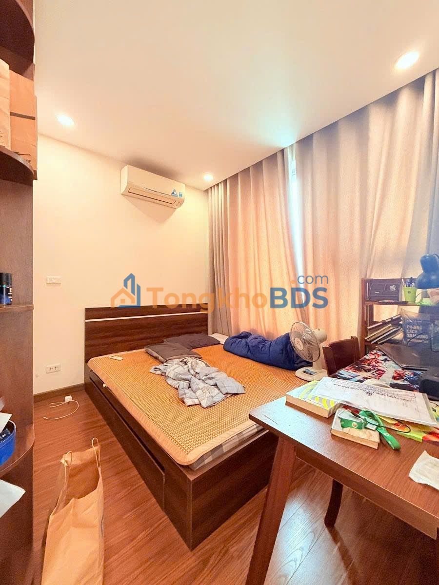 Nhà mặt phố Vĩnh Hồ Đống Đa 40m² 15 tỷ - Ô tô tránh kinh doanh