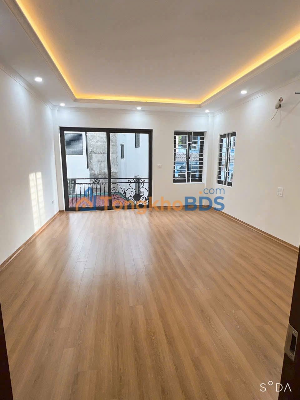 Nhà riêng Thạch Bàn Long Biên 32m² 6.5 tỷ - Chính chủ