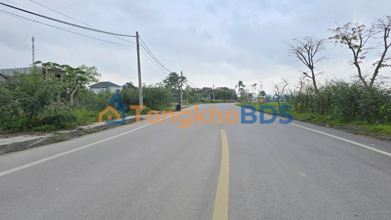 Đất nền Hà Tĩnh Trần Phú 199m² 50xx - Đường ô tô