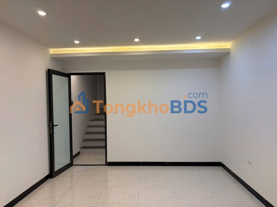 Nhà riêng Phường Phú Lương 35m² 4.8 tỷ - Ô tô vào tận nhà