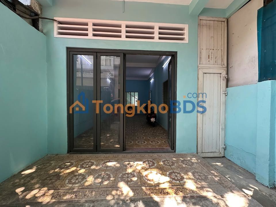 Nhà mặt tiền ETown 2 Cộng Hòa 20-29 triệu - Ô tô vào tận nhà