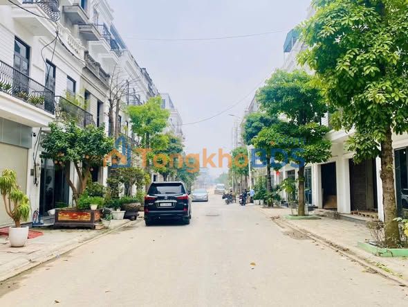 Bán Gấp Liền Kề Góc VCI Sky Garden, Vĩnh Yên - 75m², 4 Tầng, Giá Tốt