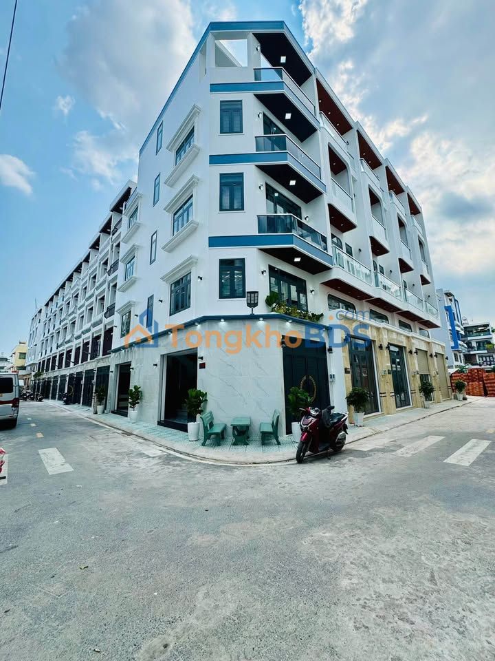 Nhà riêng Quận 6 57m² giá 7.9 tỷ - Ô tô vào tận nhà