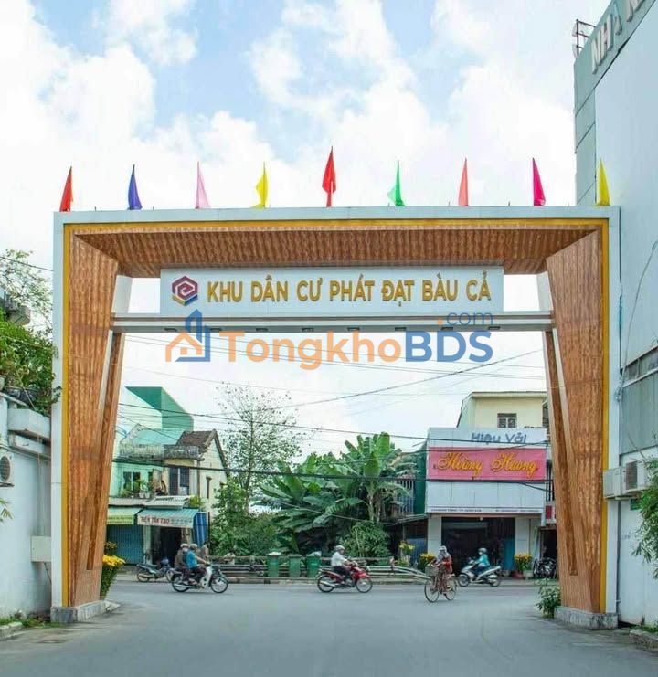 Đất nền TTTP Quảng Ngãi 300m² giá 9 tỷ - Vị trí đẹp