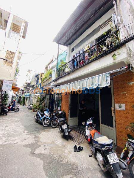 Nhà phố P6 Tân Bình 50m² giá thỏa thuận - Mặt tiền kinh doanh