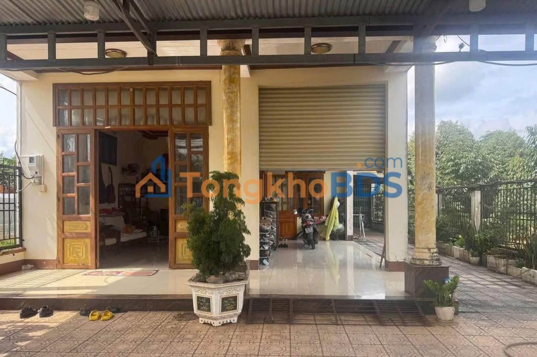 Nhà riêng Thị trấn Tân Phú 300m² giá 3 tỷ - Ô tô vào tận nhà