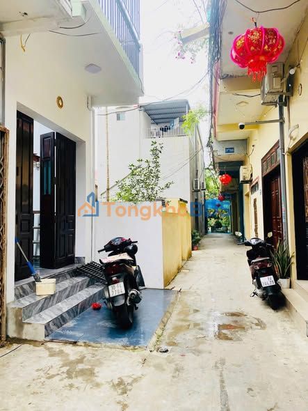 Nhà 2 Tầng Ngõ Lê Hồng Phong 50m² - Giá 3.7 Triệu/Tháng