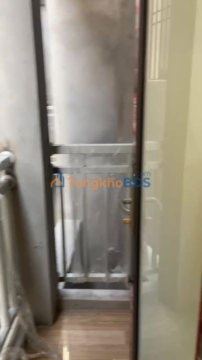 Nhà riêng Cự Khối Long Biên 40m² 5,2 triệu - Full nội thất