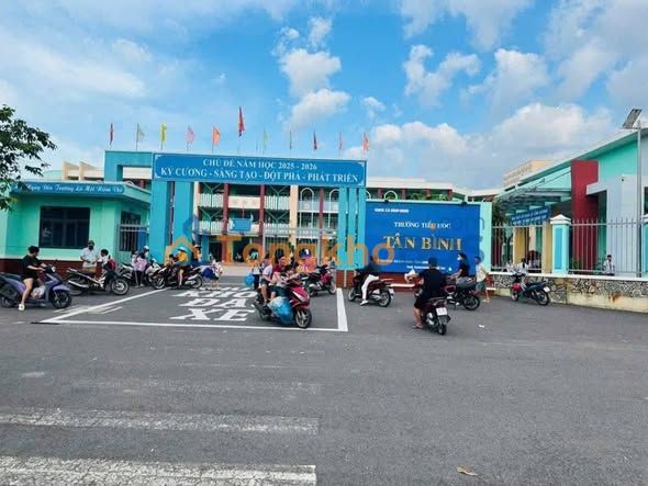 Đất Vĩnh Cửu 150m² Sổ Hồng Thổ Cư - Giá Ngộp 1.35 Tỷ