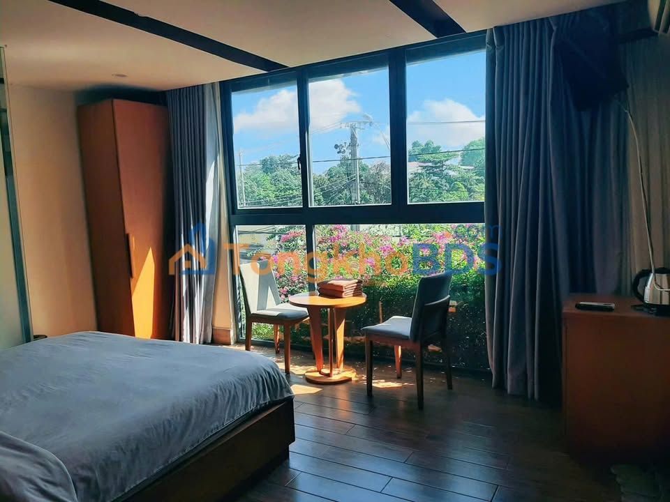 Khách sạn mặt tiền Đặng Văn Bi 122m² thuê 120 triệu - Dòng tiền ổn định