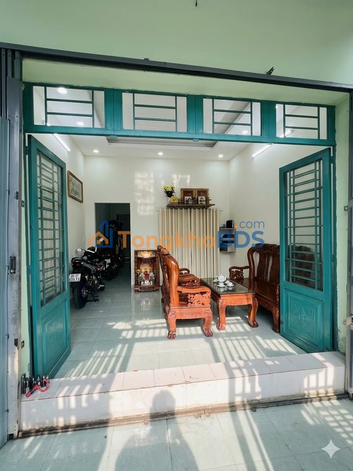 Nhà riêng Quốc lộ 13 Thủ Đức 52m² 4 tỷ - Ô tô vào nhà