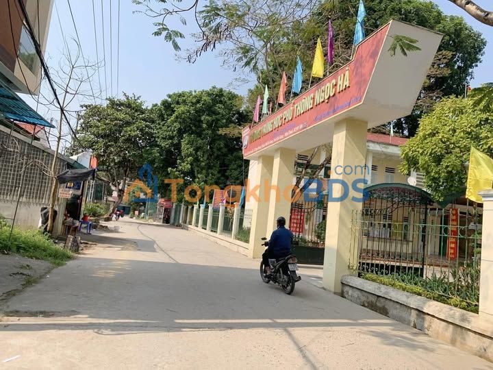 Bán đất thổ cư 164m² Ngọc Đường, Hà Giang - Gần trường học, chợ