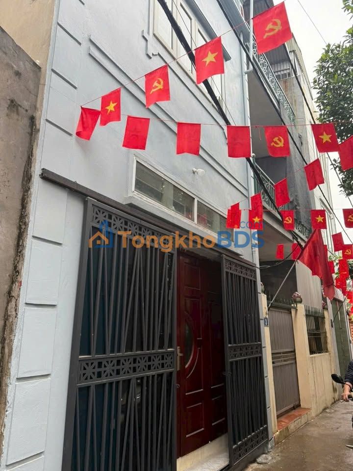 Nhà 3 tầng Làng Vàng Cổ Bi 34m² 4.1 tỷ - Chính chủ bán