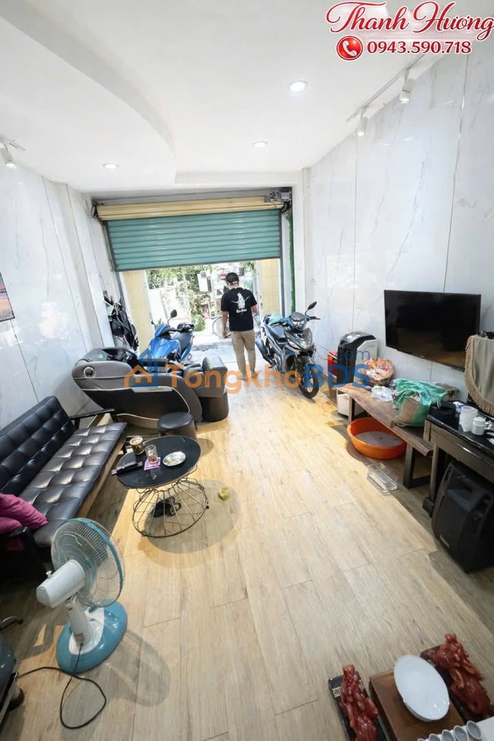 Nhà nguyên căn Bình Thạnh 3PN 12 triệu - Sẵn sàng ở ngay