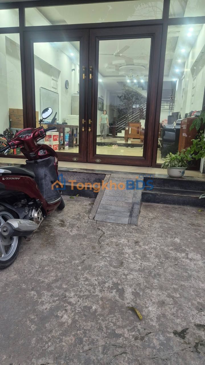 Nhà 3 tầng Phan Kế Bính 100m² giá thỏa thuận - Chính chủ bán