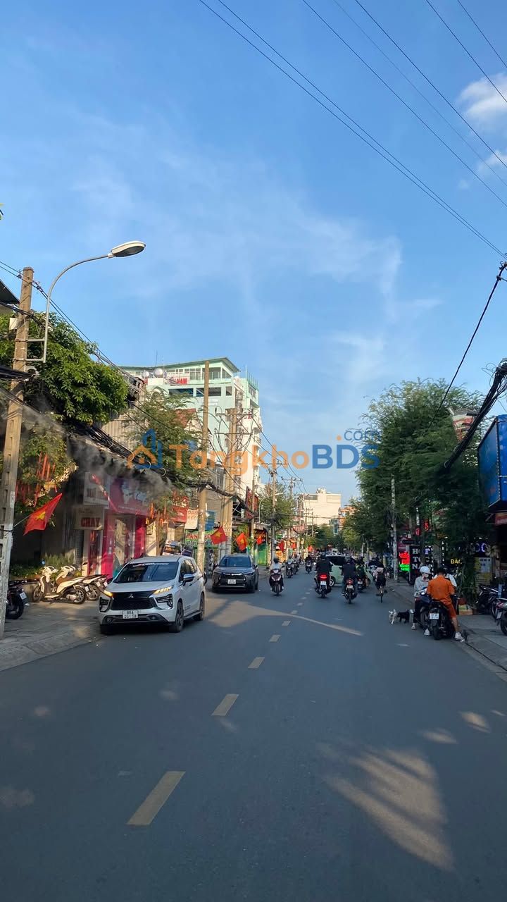 Nhà phố Nguyễn Văn Khối P.8 Gò Vấp 52m² 20 triệu - Mặt tiền kinh doanh