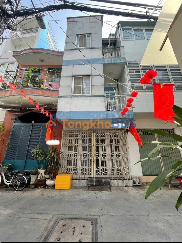 Nhà Phùng Văn Cung P.7 20m² 10 triệu/tháng - Ô tô vào tận nhà