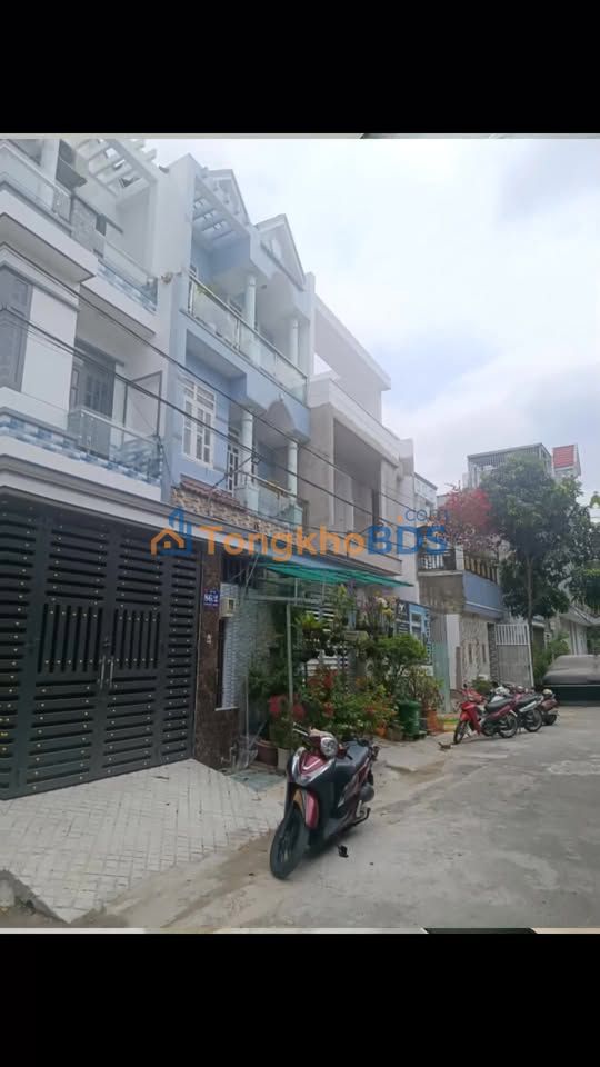 Nhà phố Bà Điểm Hóc Môn 85m² 5,65 tỷ - Chính chủ bán