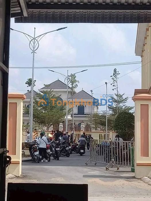 Bán Đất KDC Hoàng Phát, Bạc Liêu - 100m² Thổ Cư, Sẵn Nhà Tiền Chế