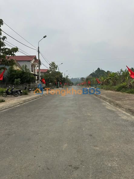 Đất Cốc Lếu Lào Cai 300m² giá 3 tỷ - Sổ đỏ chính chủ