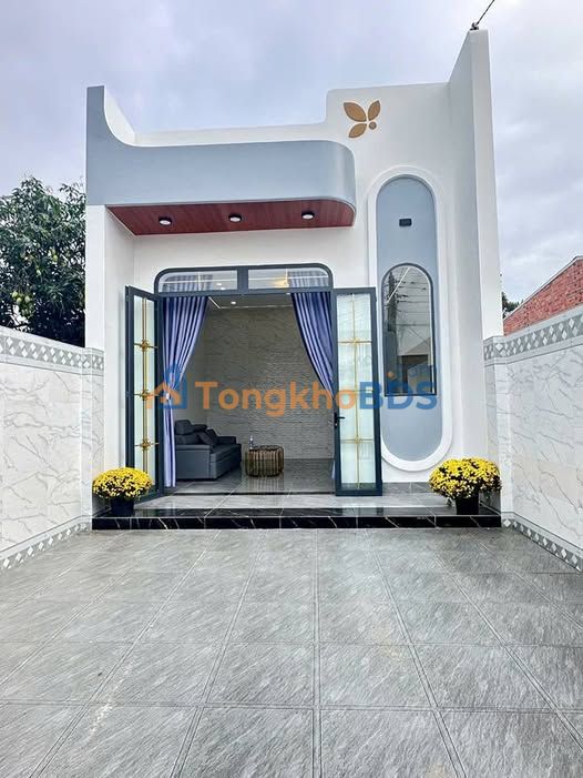 Nhà 135m² Hẻm 45 Nguyễn Văn Linh, Hòa Thành - Sổ Hồng Thổ Cư, Giá 1.39 Tỷ