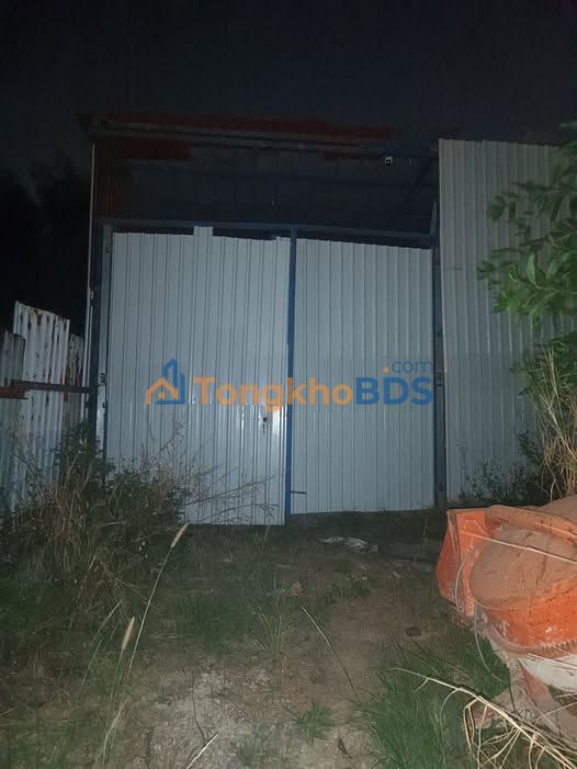 Kho xưởng Phường Phú Hòa 200m² giá 10 triệu - Hoạt động ngay