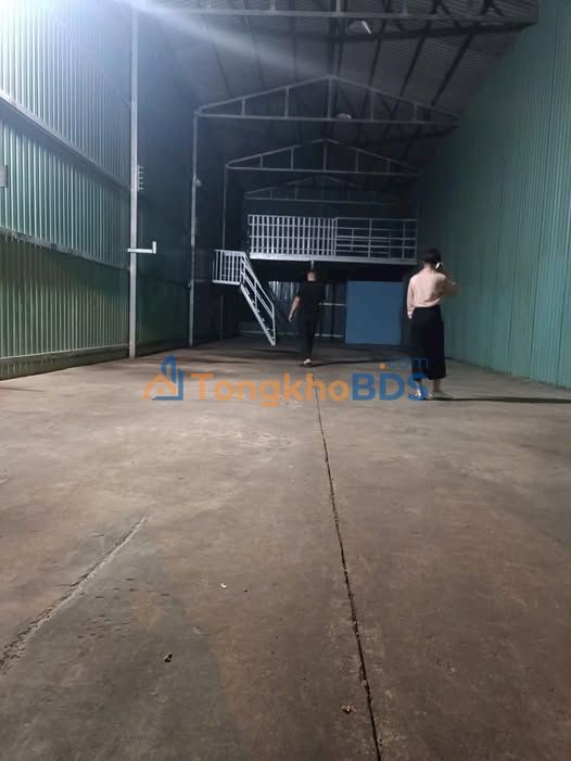 Xưởng Tân Phước Khánh Tân Uyên 250m² 17 triệu - Hoạt động ngay