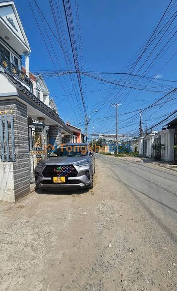 Nhà mặt tiền Chùa Long Trường 60m² 2.95 tỷ - Ô tô vào nhà