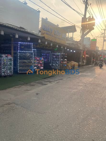 Nhà Thới Hòa Bình Chánh 16 triệu - Ô tô vào tận nhà