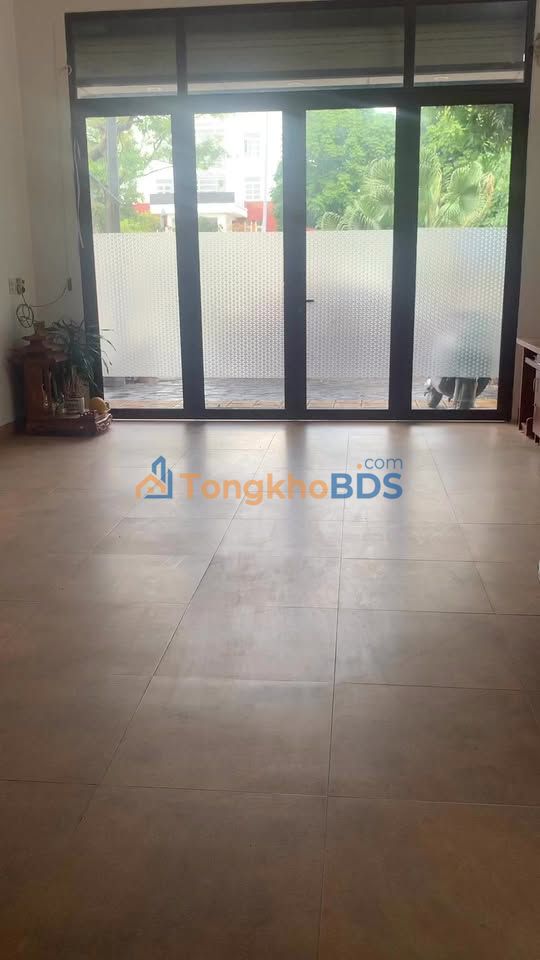 Cửa hàng Đường Đôi Thanh Bình 30m² - Mặt tiền kinh doanh