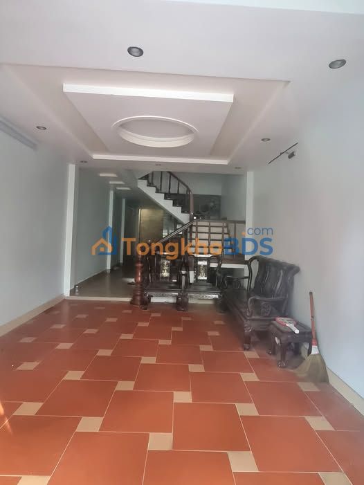 Nhà 4 tầng Lê Thanh Nghị 80m² 6 triệu - Sẵn sàng ở ngay