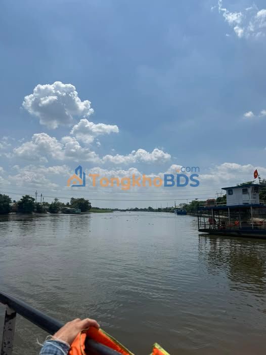 Kho 300m² An Dương Vương P16 Q8 giá 20 triệu - Hoạt động ngay