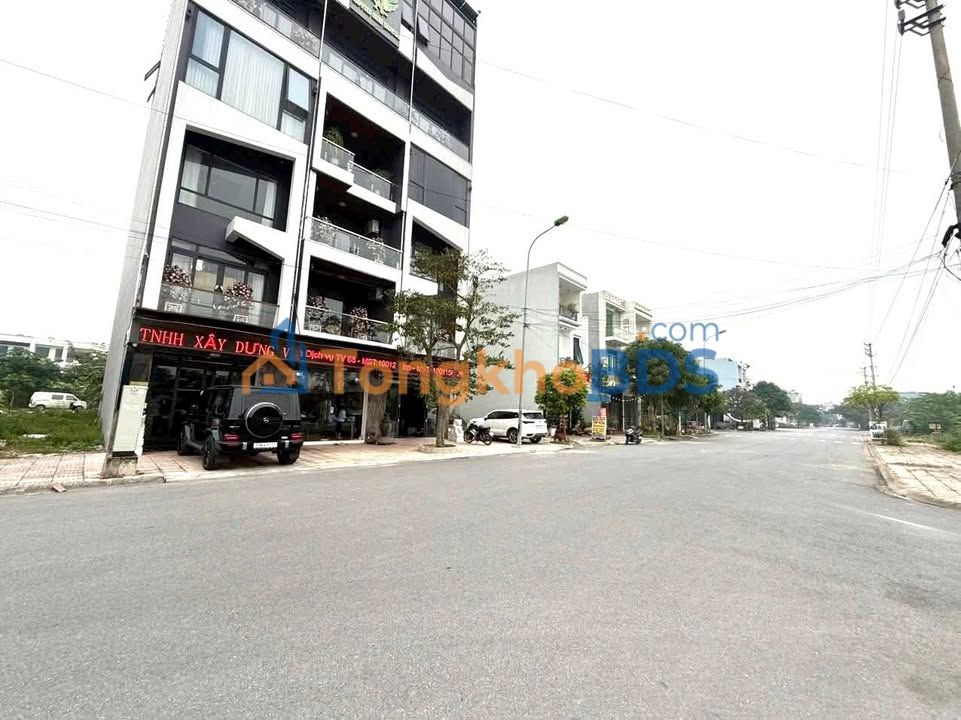 Nhà phố Trần Hưng Đạo 63m2 2,xx tỷ - Mặt tiền kinh doanh