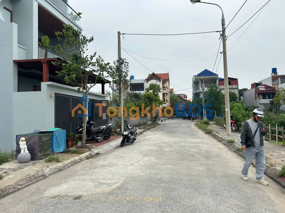 Đất nền Thị trấn Hưng Hà 102m² 2 tỷ - Sổ đỏ chính chủ