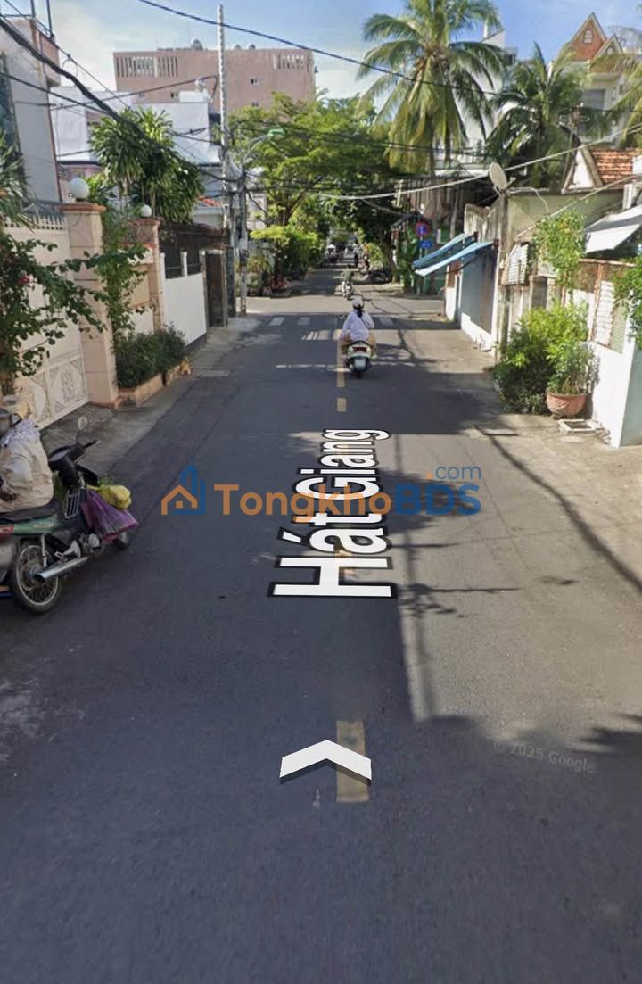 Nhà Hát Giang Nha Trang 158m² 19.8 tỷ - Ô tô vào tận nhà