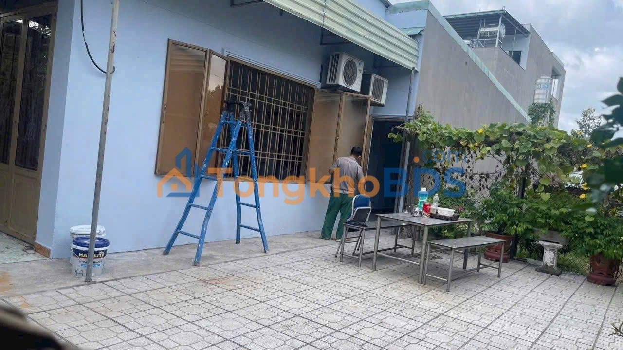 Nhà nguyên căn Tân Phong 260m² 5 triệu - Sẵn sàng ở ngay