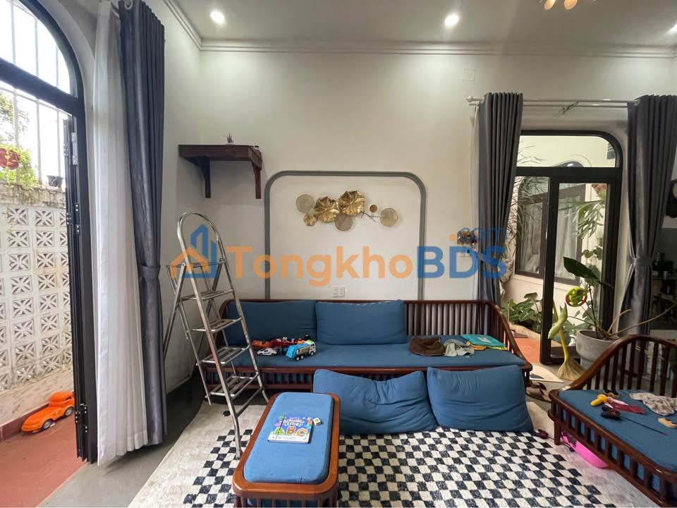 Nhà hẻm Trần Nhật Duật Pleiku 176m² 1 tỷ - Ô tô vào tận nhà