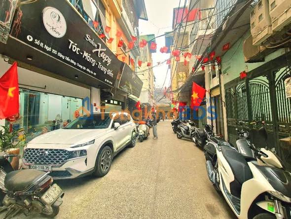 Nhà Mặt Tiền Kinh Doanh Đặng Tiến Đông, Đống Đa 50m², 4 Tầng - Giá 16 Tỷ