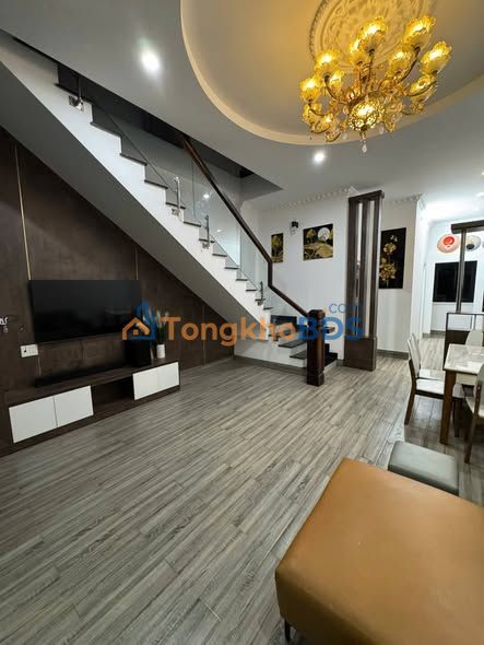 Nhà Tân Lợi Buôn Ma Thuột 11 triệu - Full nội thất