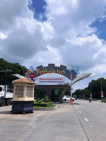 Kho xưởng Amata Đường 13 300m2 8 triệu - Hoạt động