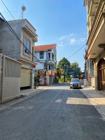 Đất Từ Sơn 93m² 4 tỷ - Sổ đỏ chính chủ cạnh ĐH Luật